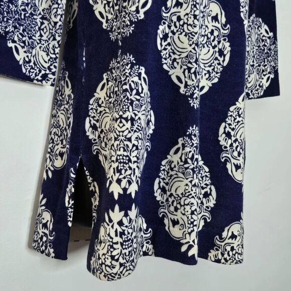 Lilly Pulitzer Merino Wool Sweater Size XS Blue White Pattern Damask Tunic - Picture 3 of 7